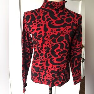 Nooworks Size medium like new Red and Black Women's Turtleneck Top